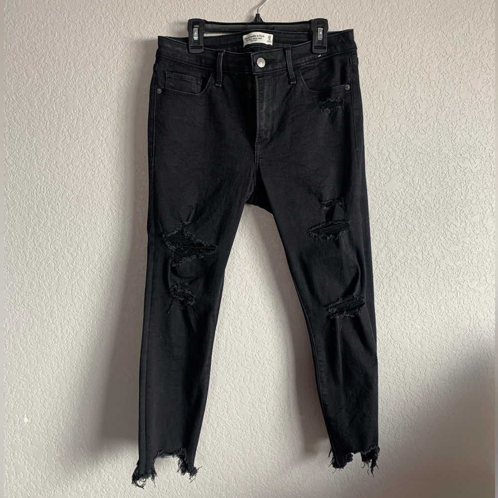 Abercrombie & Fitch Black Distressed Skinny Jeans
